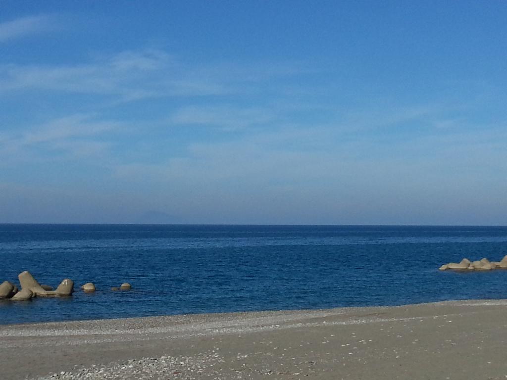 Capo D'Orlando Apartments Bagian luar foto