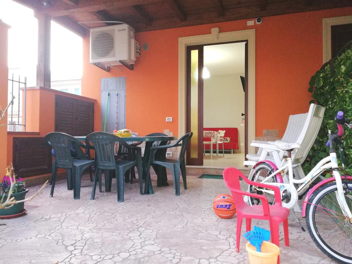 Capo D'Orlando Apartments Bagian luar foto