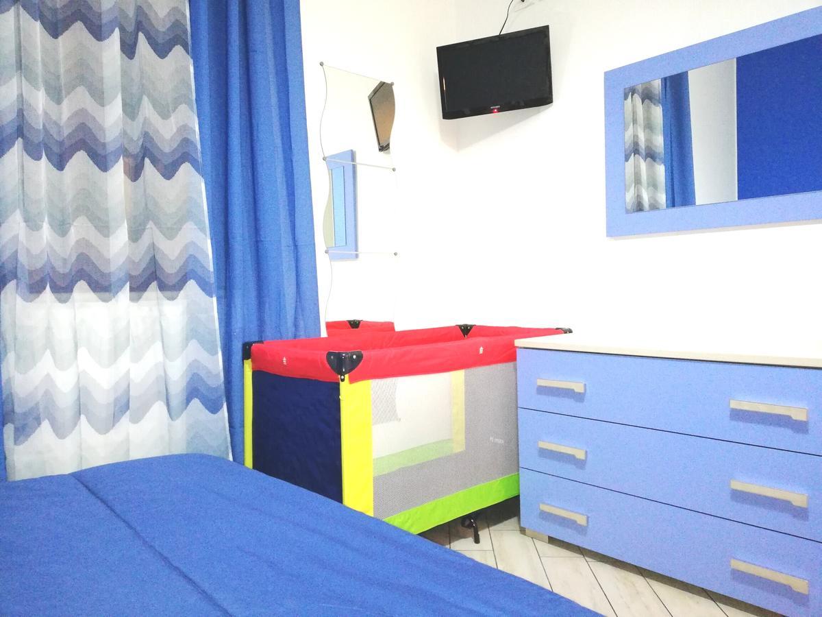 Capo D'Orlando Apartments Bagian luar foto