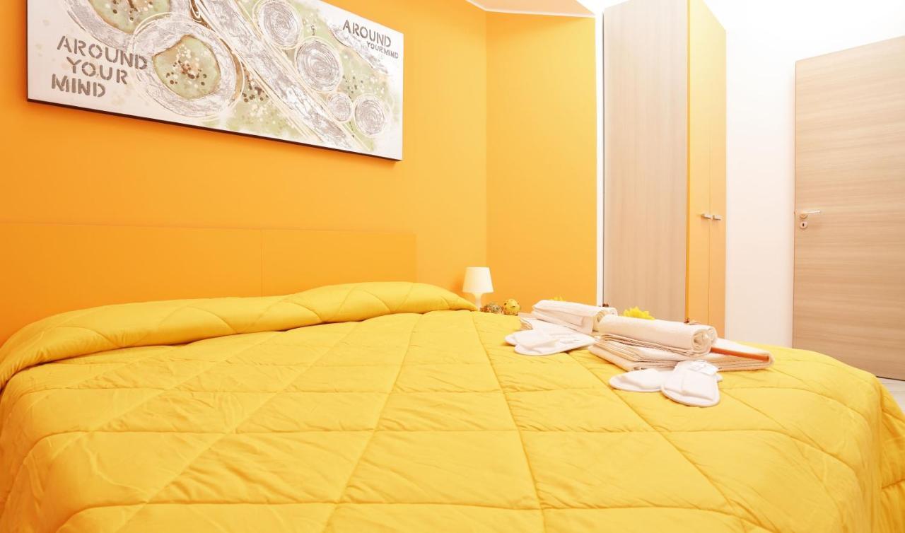 Capo D'Orlando Apartments Bagian luar foto