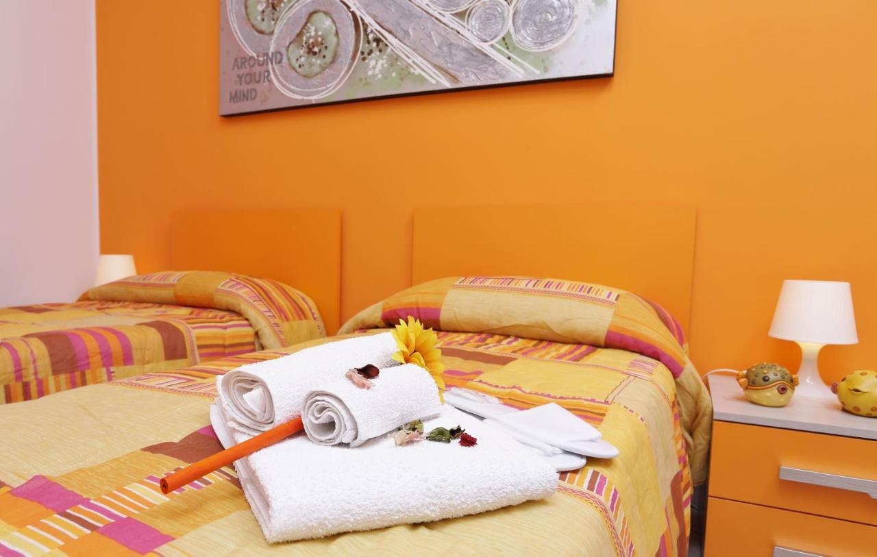 Capo D'Orlando Apartments Bagian luar foto